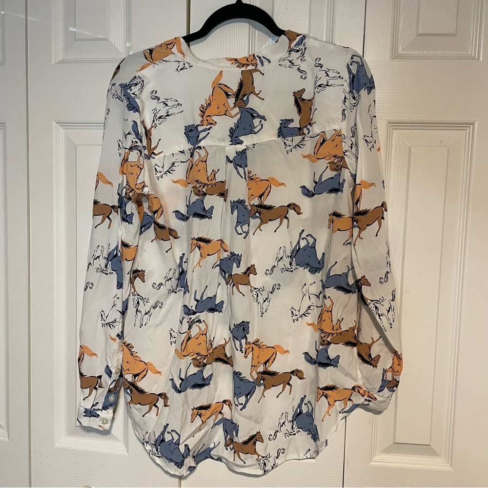 Modcloth Blue and White Button Down Shirt - Picture 4 of 4